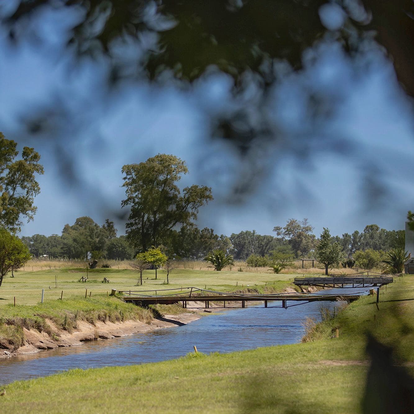 BOLIVAR GOLF CLUB
