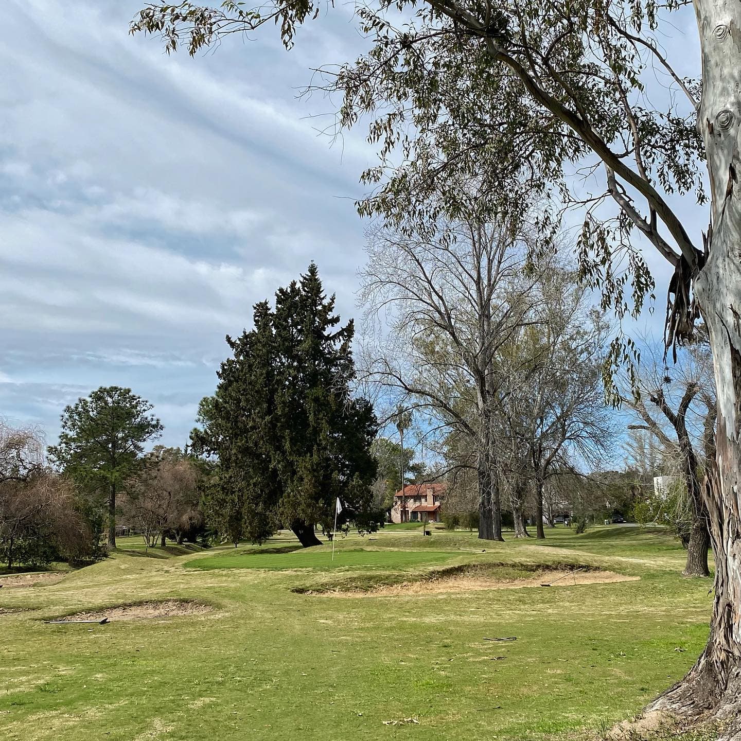 CLUB DE CAMPO LOS HORNEROS