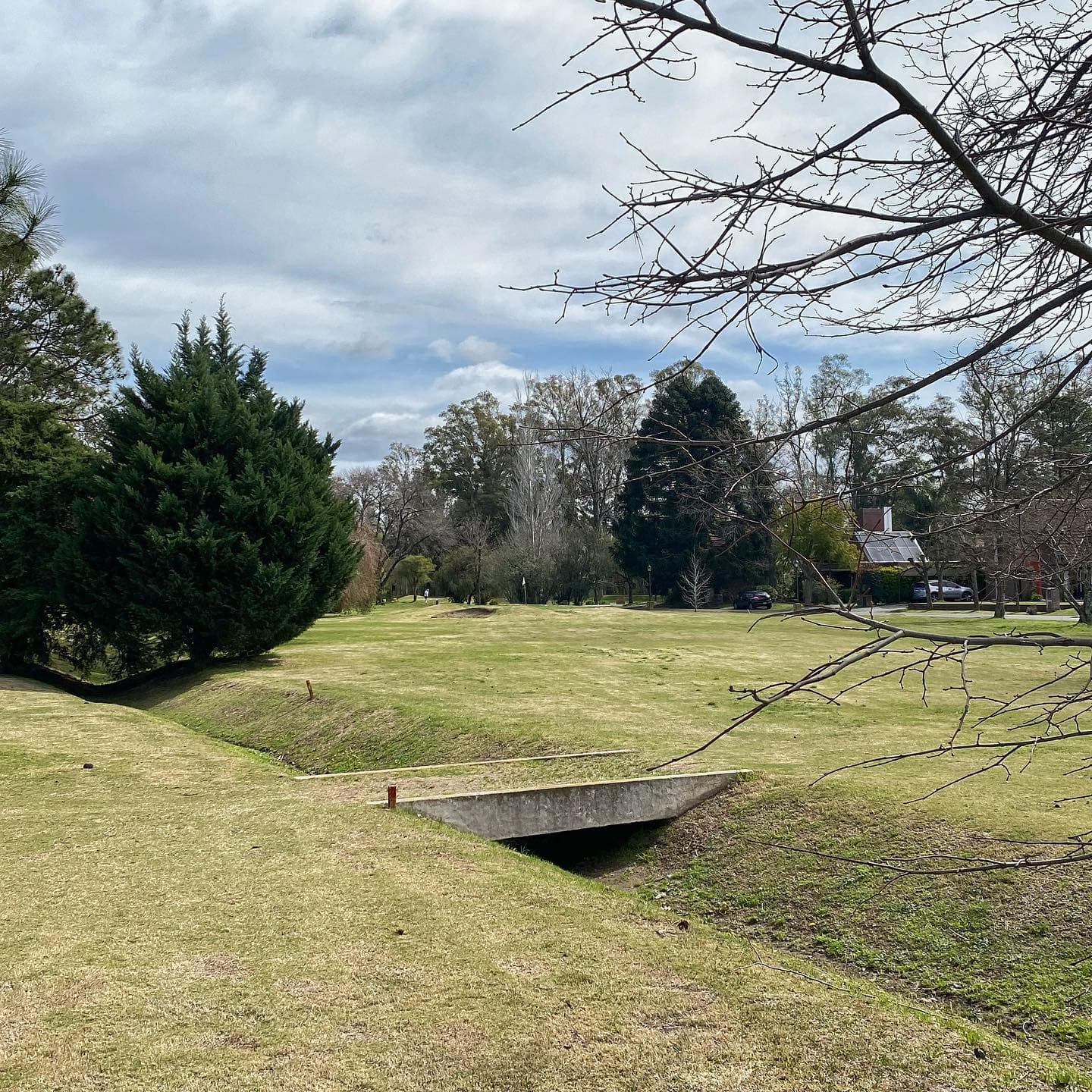 CLUB DE CAMPO LOS HORNEROS