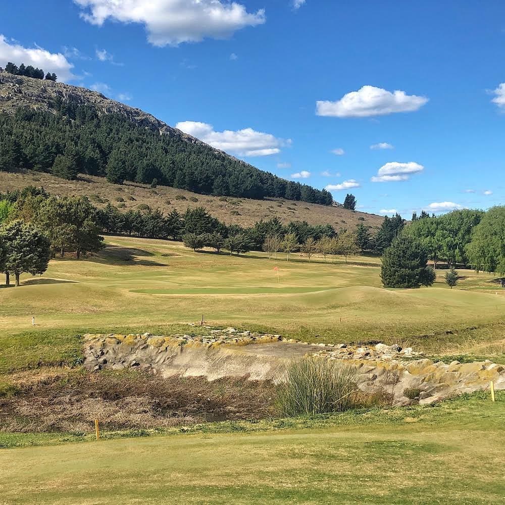 EL VALLE DE TANDIL GOLF CLUB