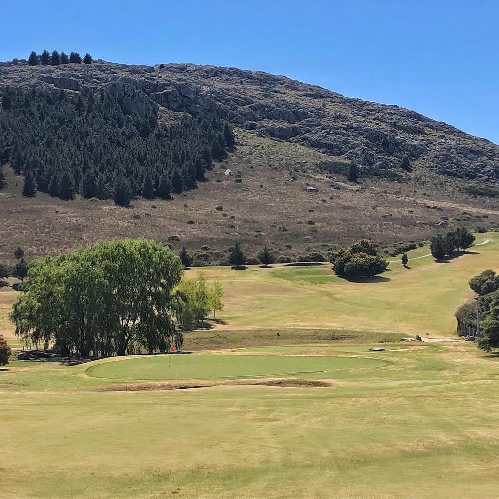 EL VALLE DE TANDIL GOLF CLUB