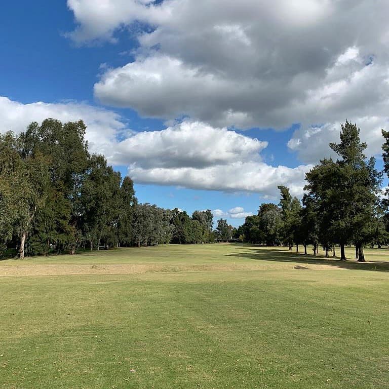 GOLF CHASCOMUS COUNTRY CLUB