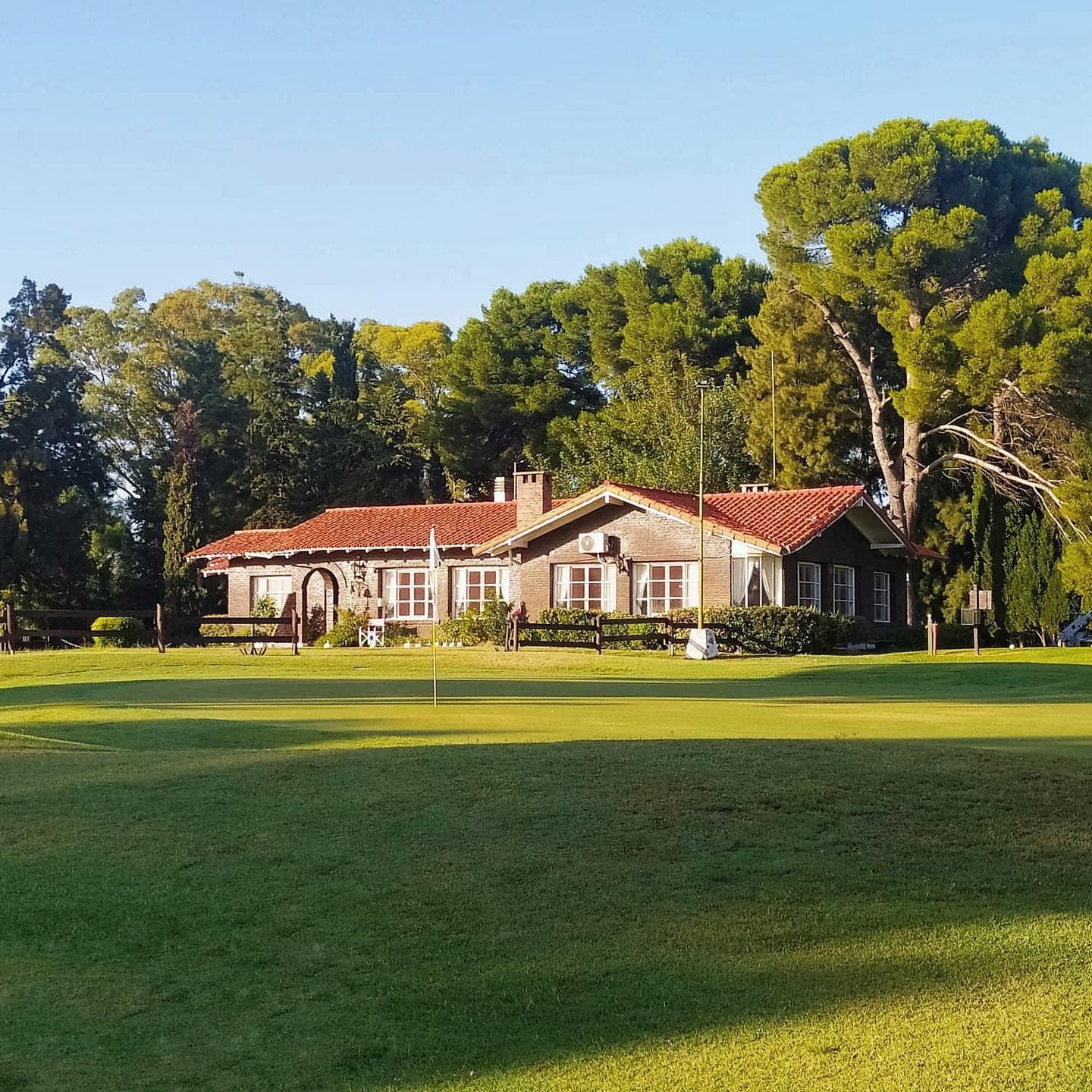 GOLF CLUB PUERTO BELGRANO
