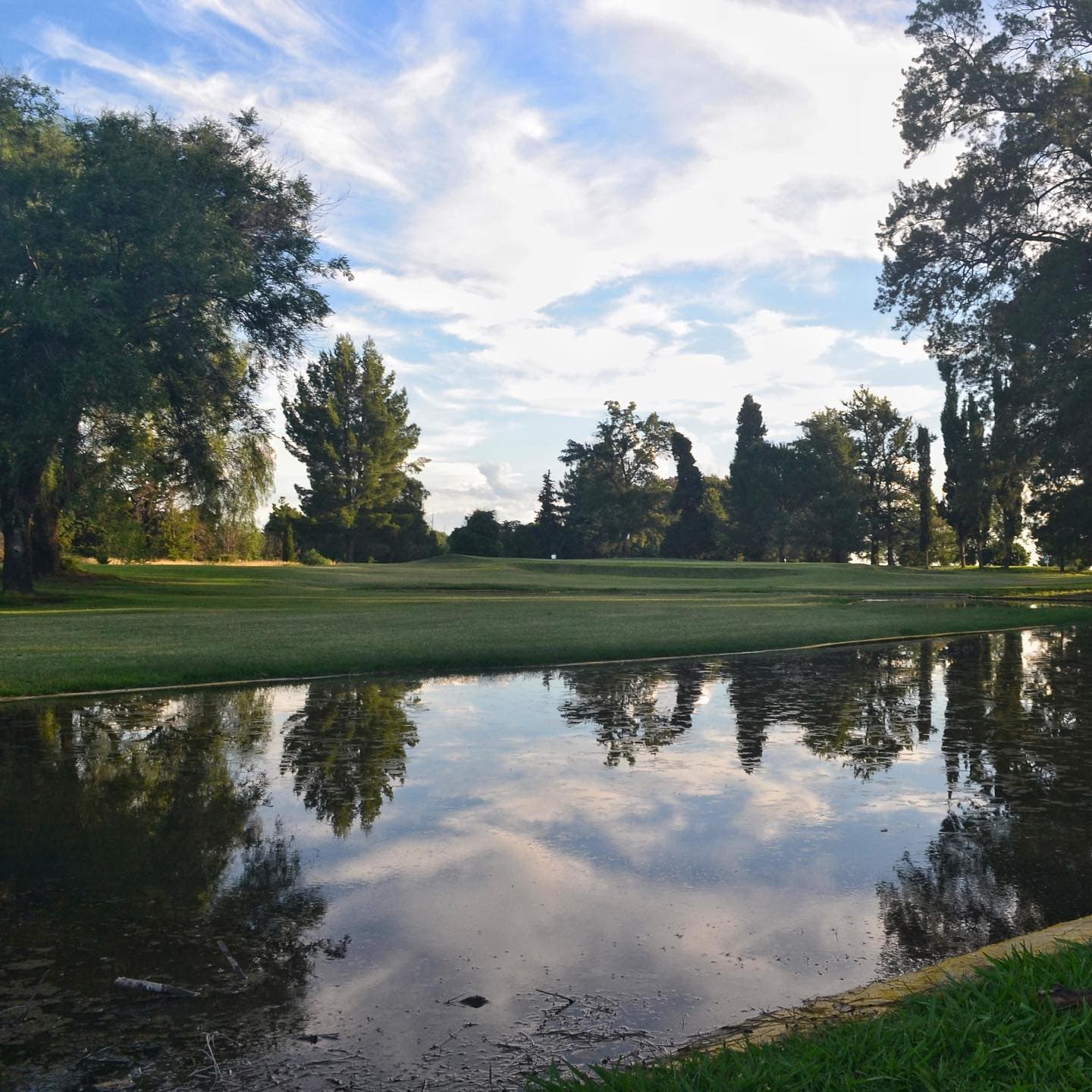 GOLF CLUB PUERTO BELGRANO