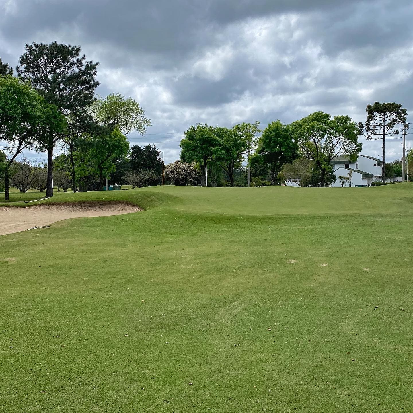 GOLFER'S COUNTRY CLUB