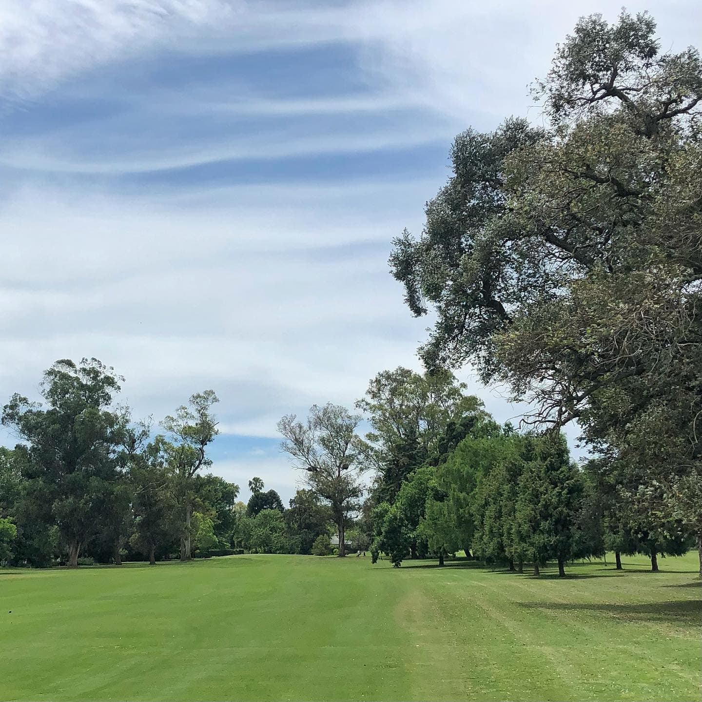 HIGHLAND PARK COUNTRY CLUB