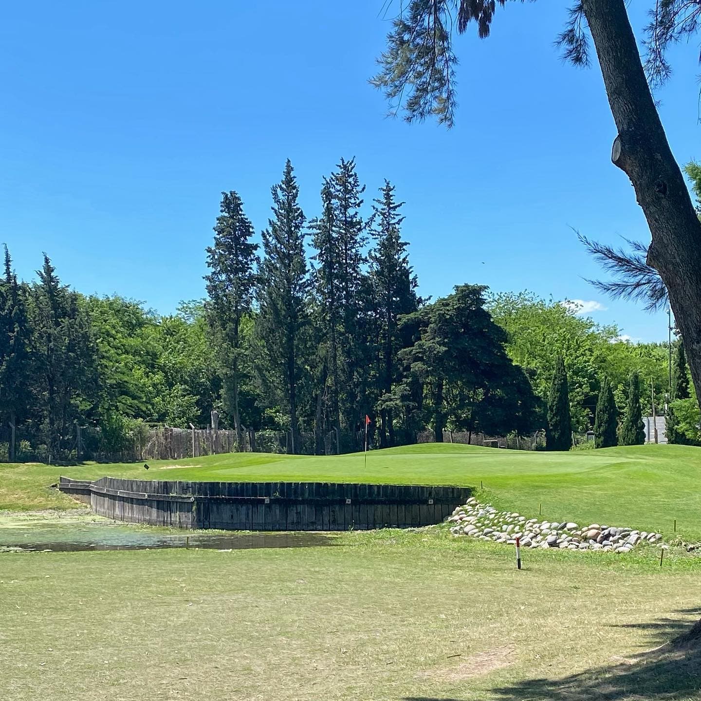 HIGHLAND PARK COUNTRY CLUB