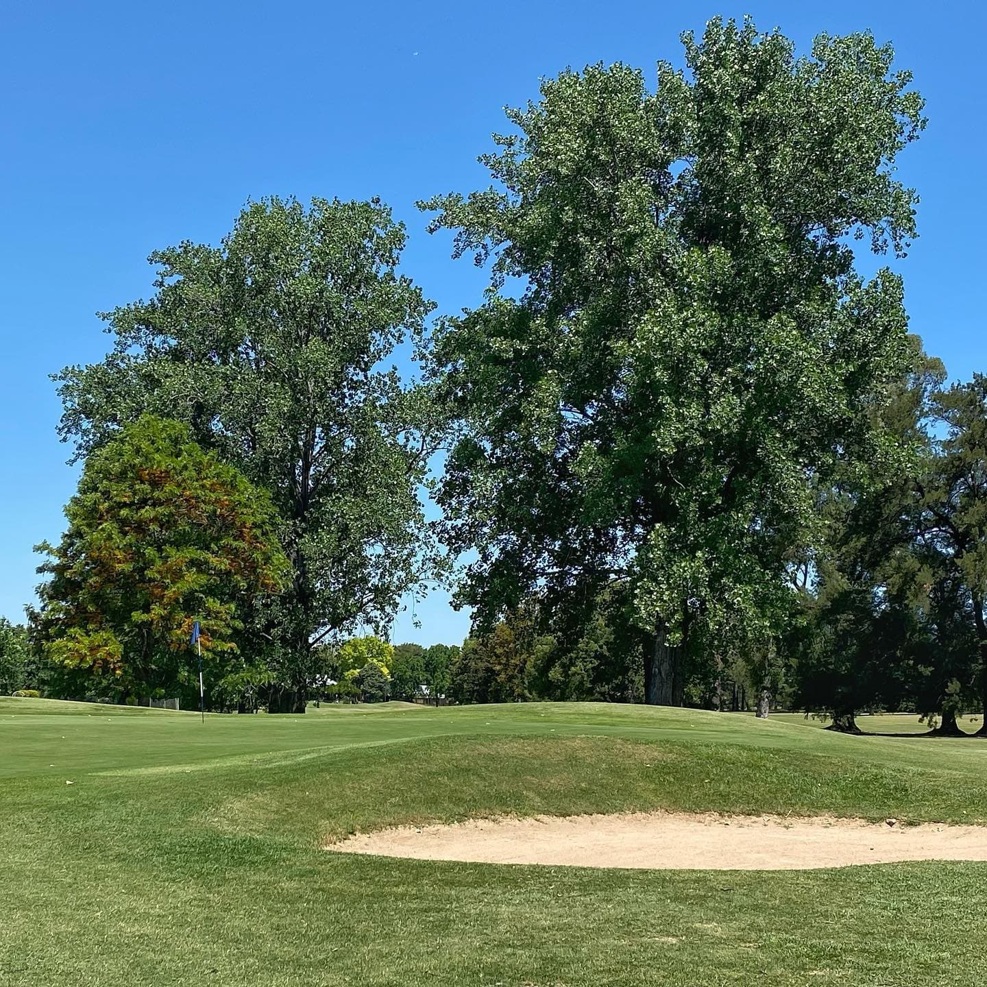 HIGHLAND PARK COUNTRY CLUB