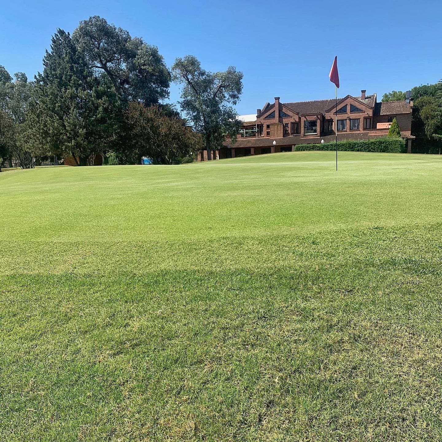 INDIO CUA COUNTRY CLUB