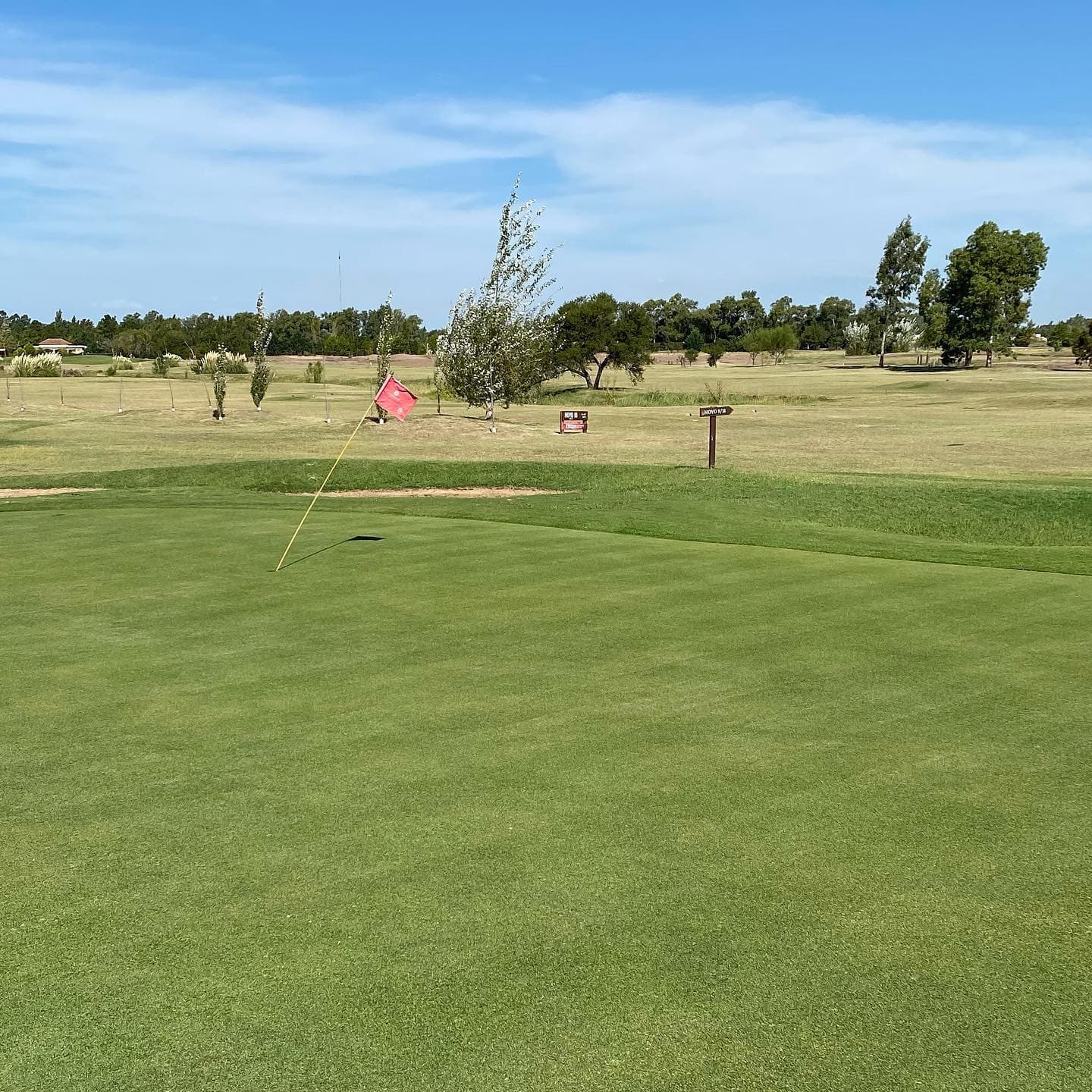 LA CAROLINA GOLF &  COUNTRY CLUB