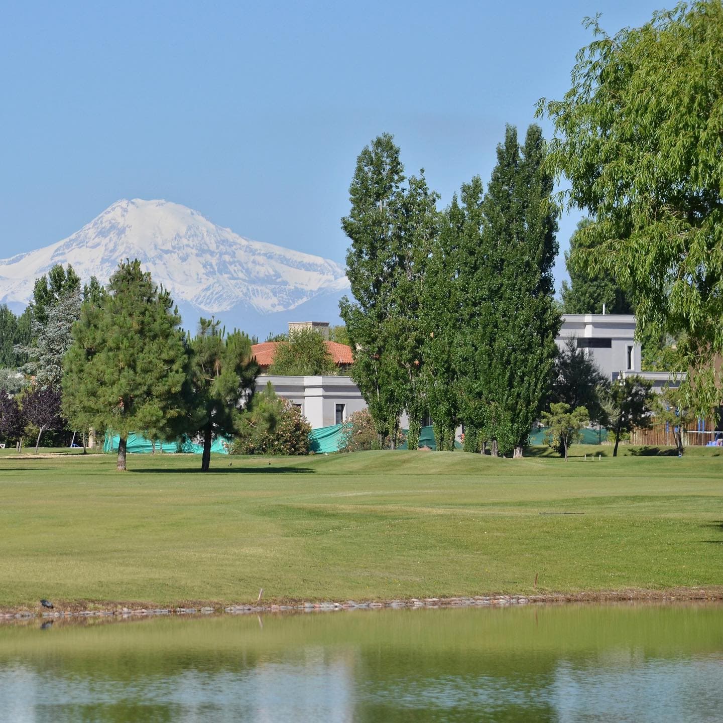 LA VACHERIE COUNTRY GOLF