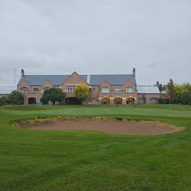 LA VACHERIE COUNTRY GOLF