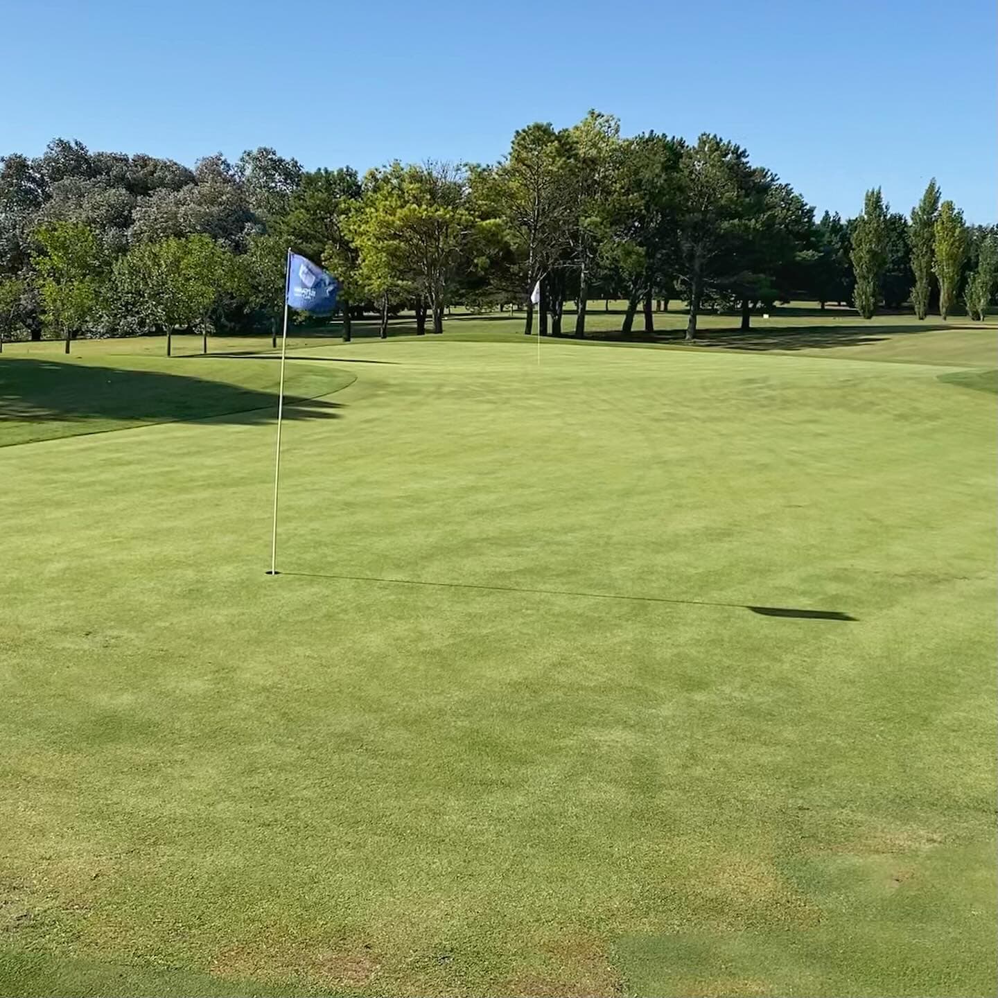 MARAYUI COUNTRY CLUB