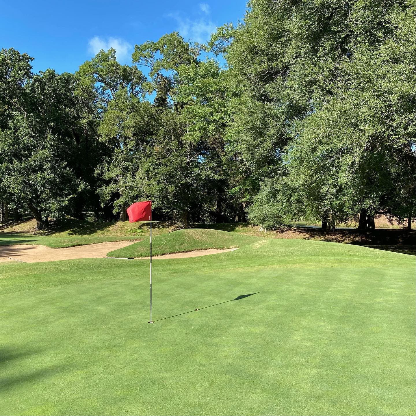 MARTINDALE COUNTRY CLUB