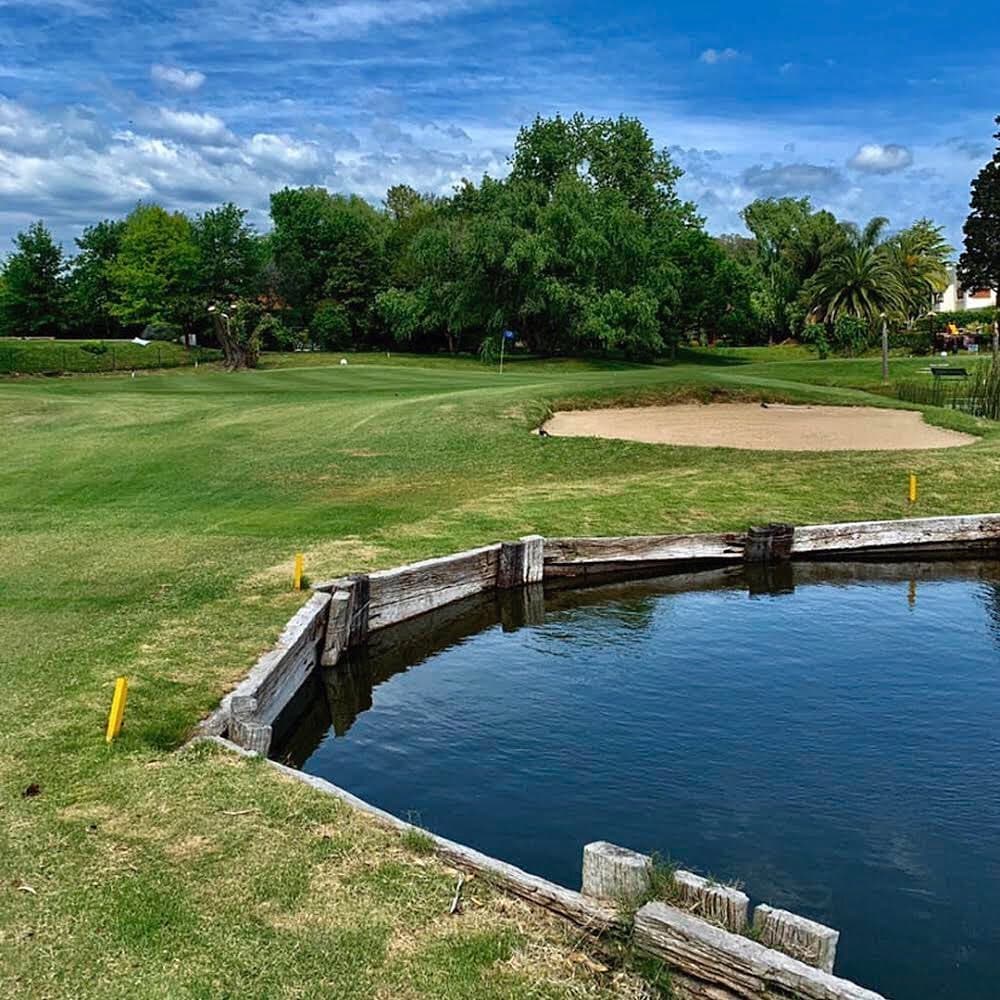 NAUTICO ESCOBAR COUNTRY CLUB