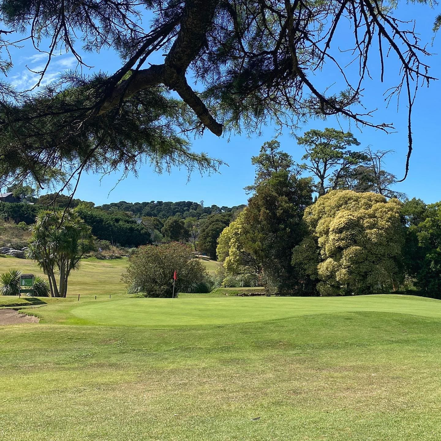 SIERRA DE LOS PADRES GOLF CLUB