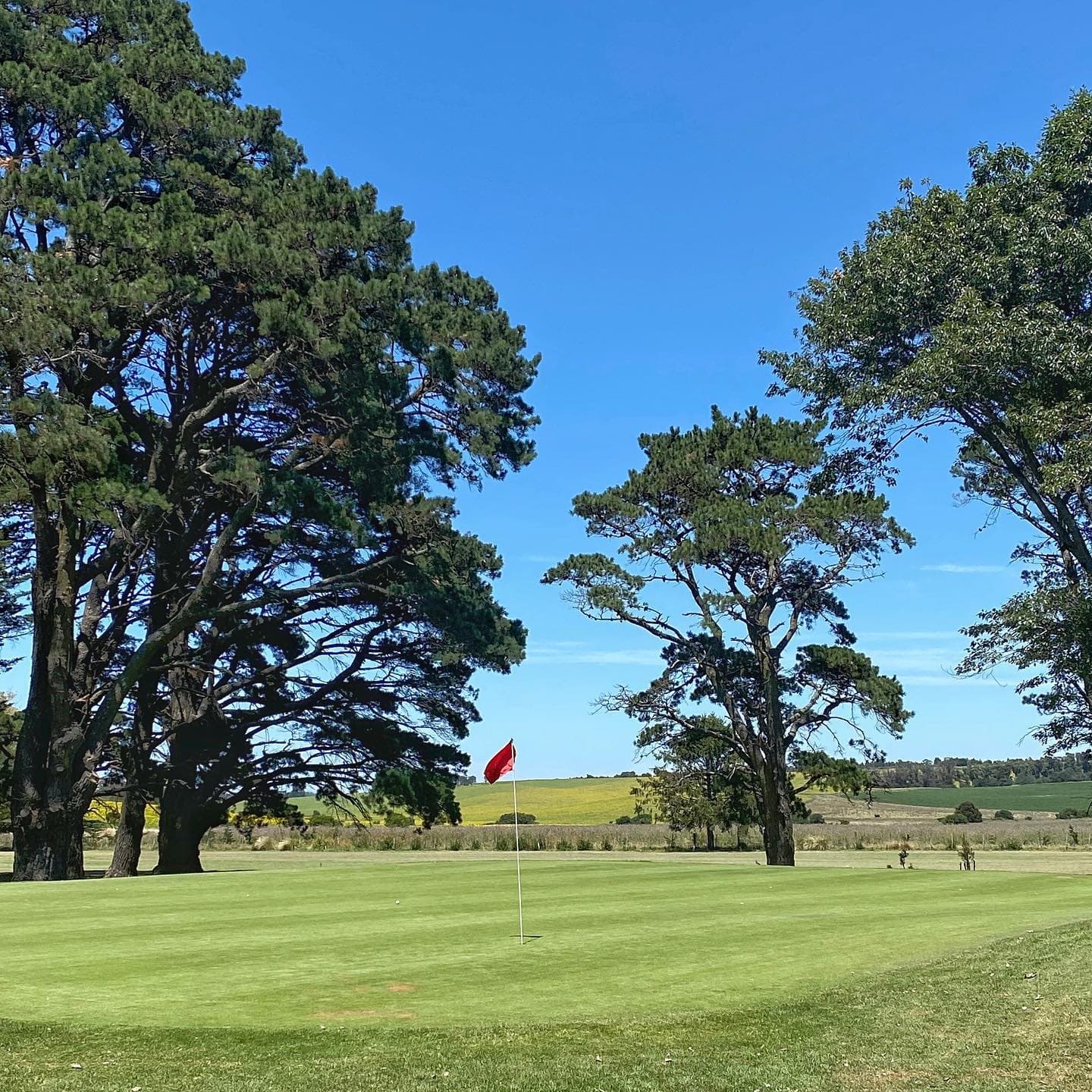 SIERRA DE LOS PADRES GOLF CLUB