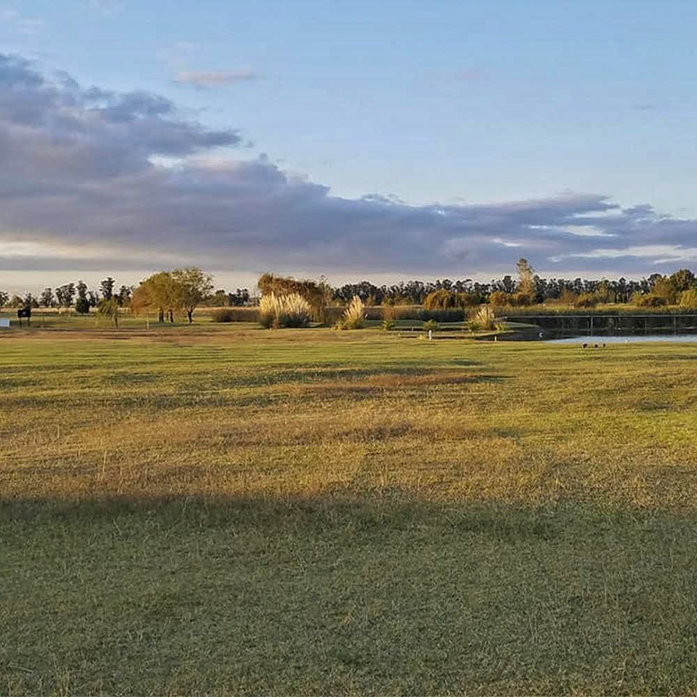 TRISQUELIA GOLF CLUB