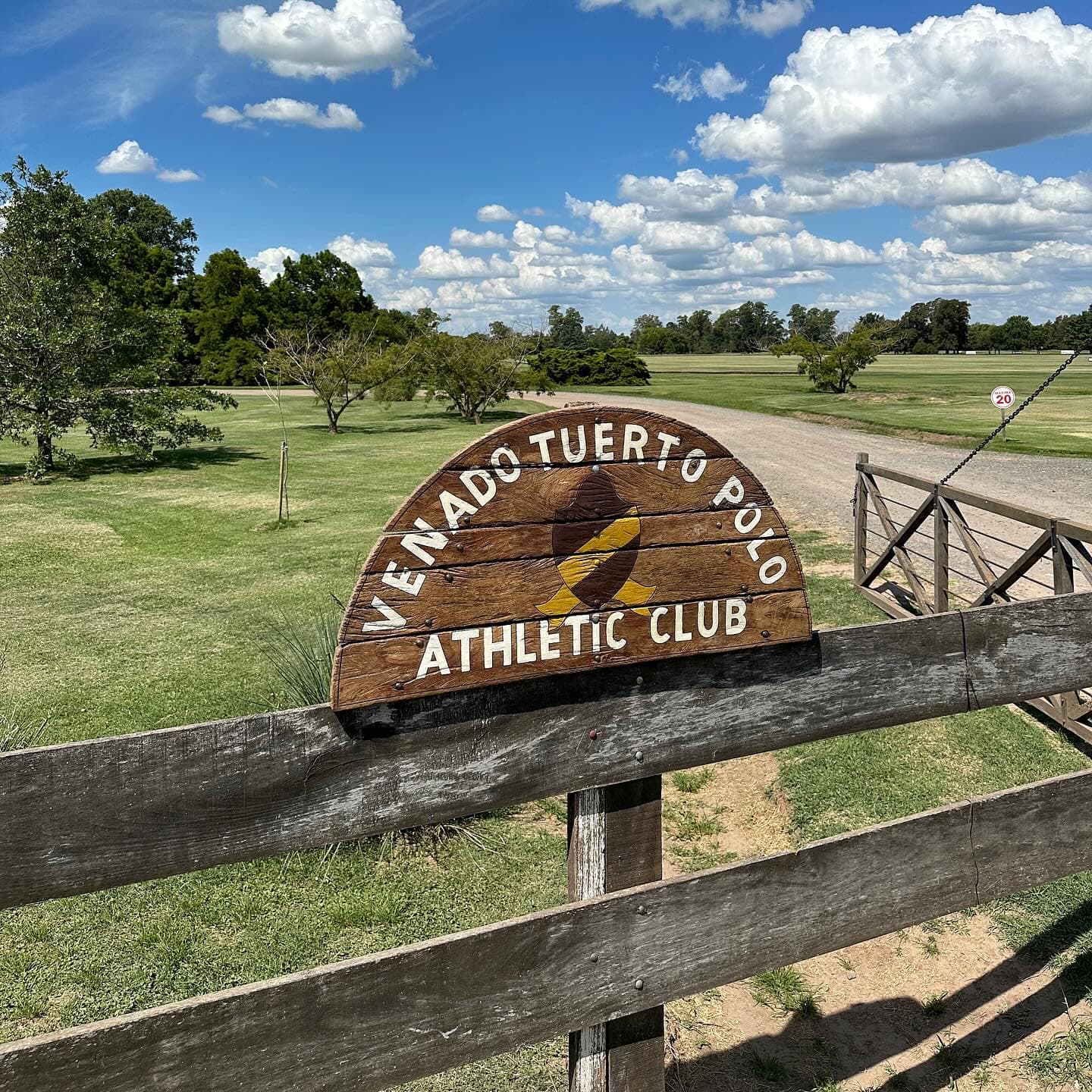 VENADO TUERTO POLO & ATHLETIC CLUB