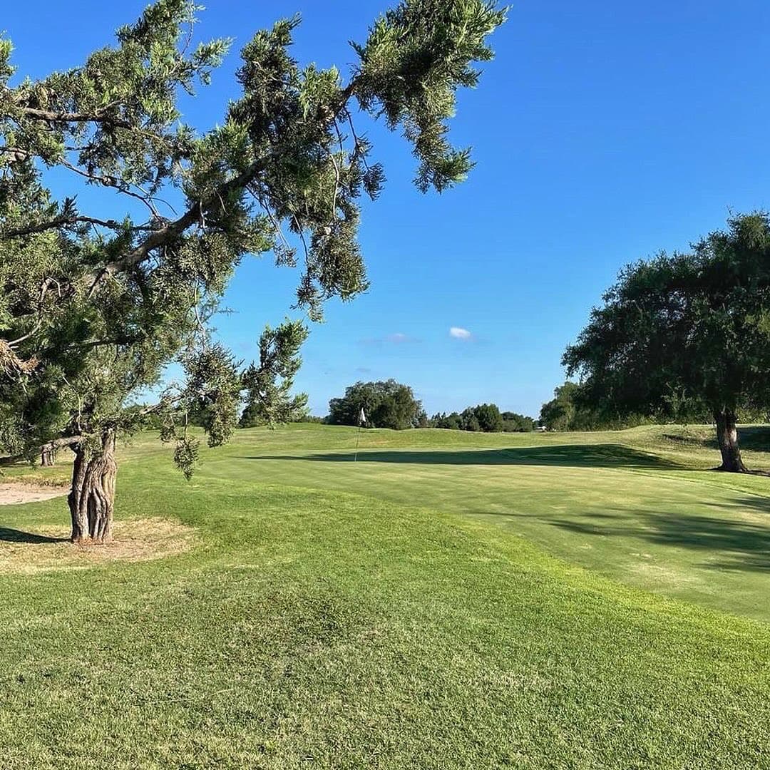 VILLA MERCEDES GOLF CLUB