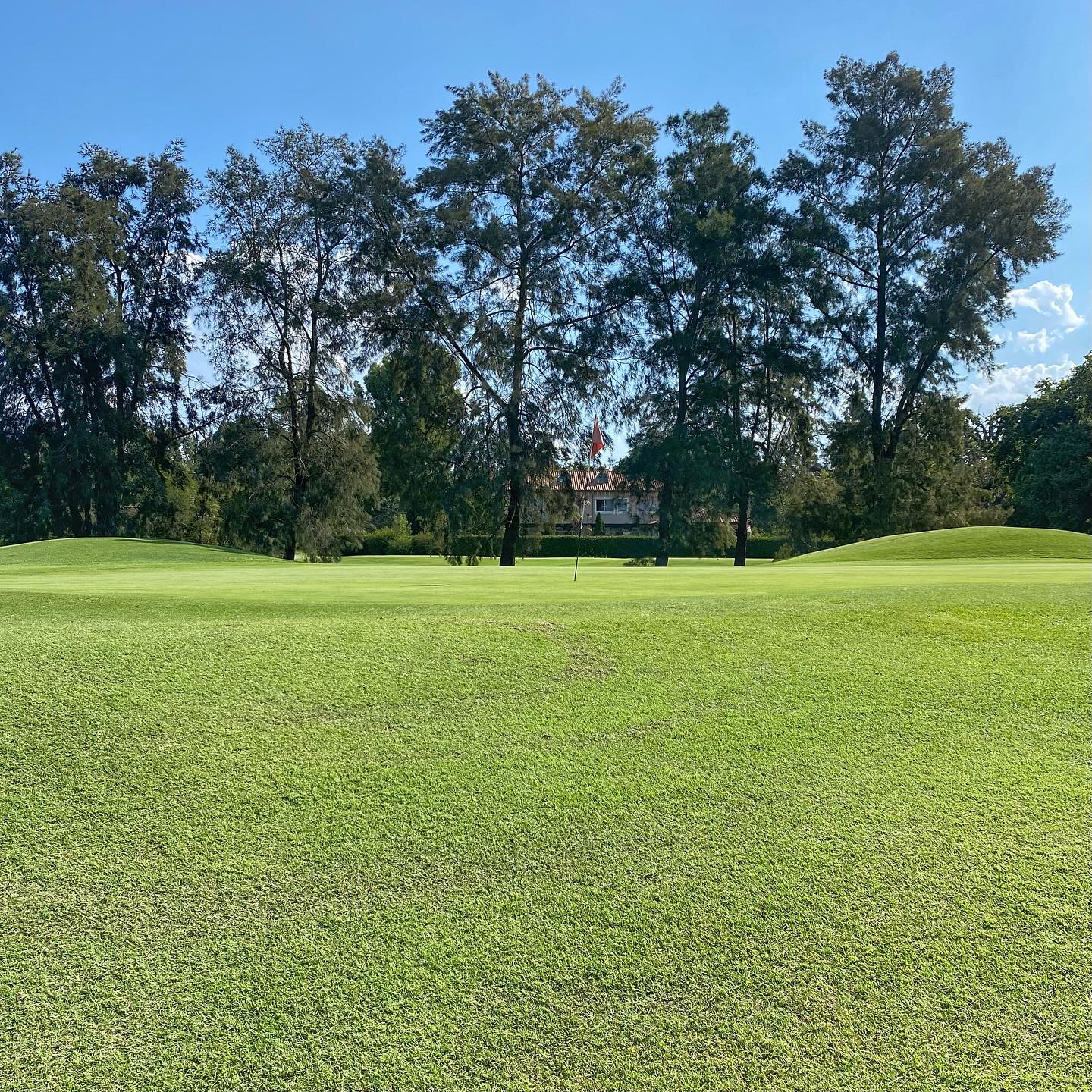 ABRIL CLUB DE CAMPO