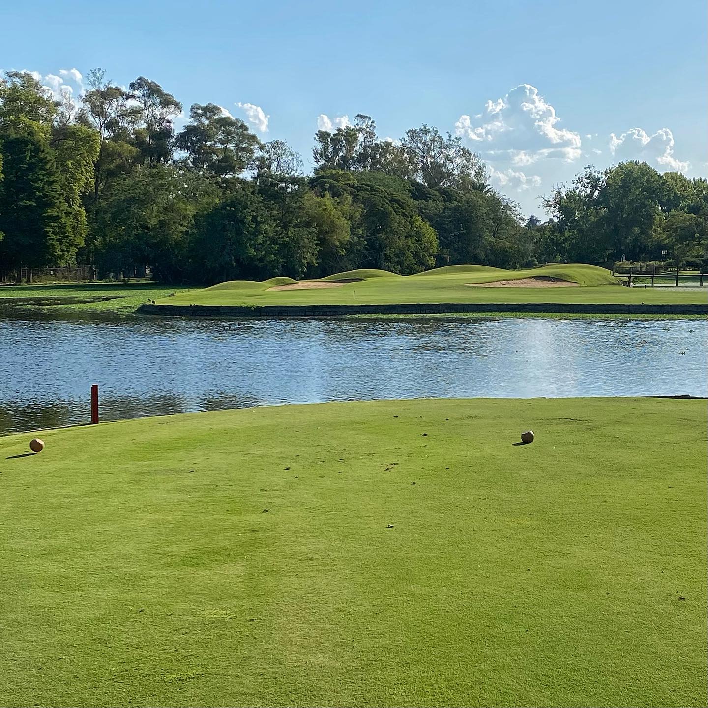 ABRIL CLUB DE CAMPO