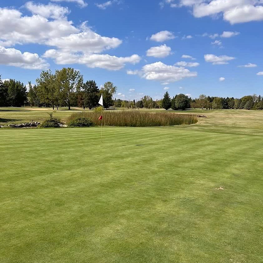 COMAHUE GOLF CLUB
