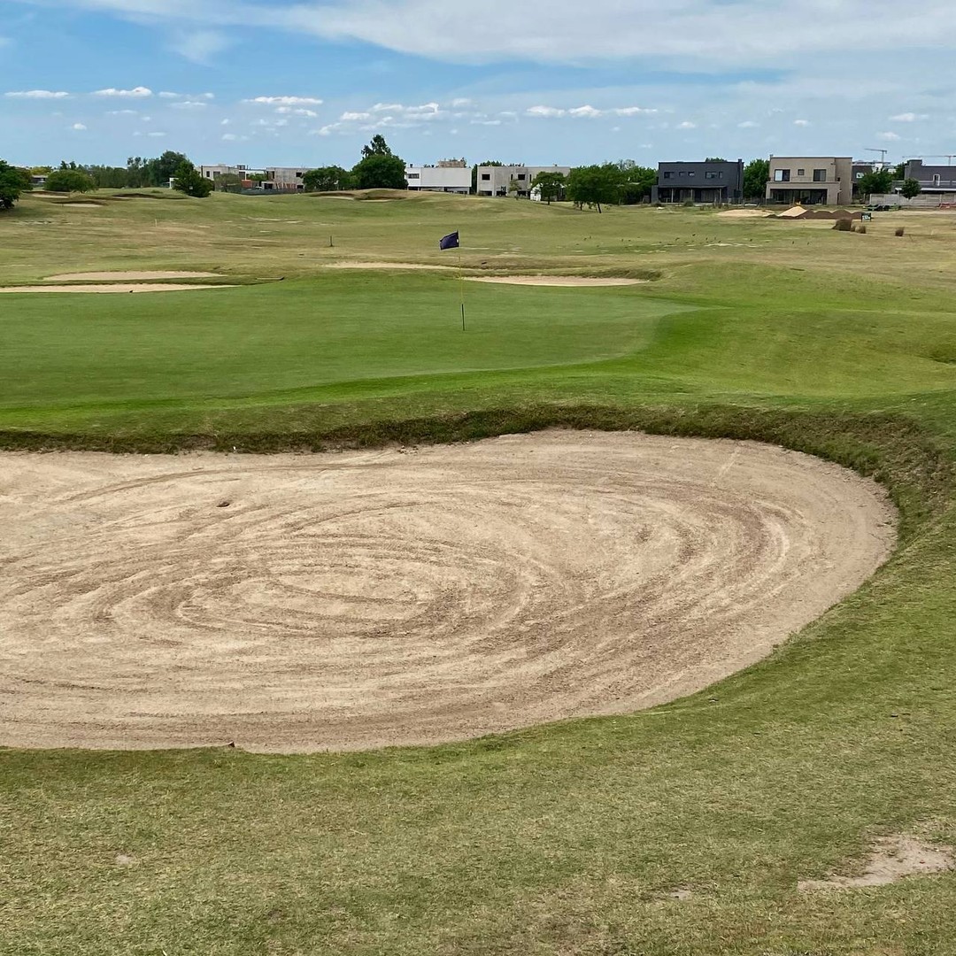 EL CANTON GOLF