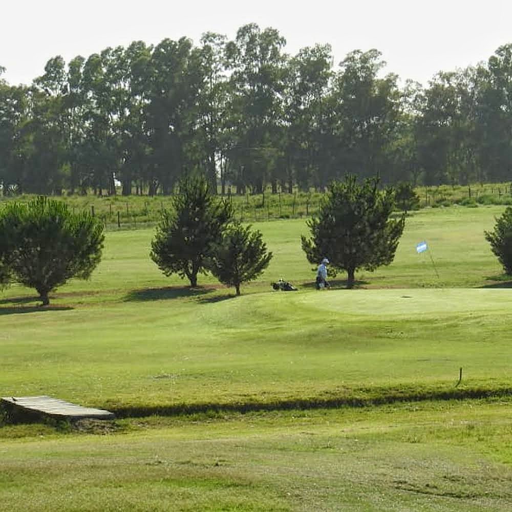 GOLF CLUB CARHUE