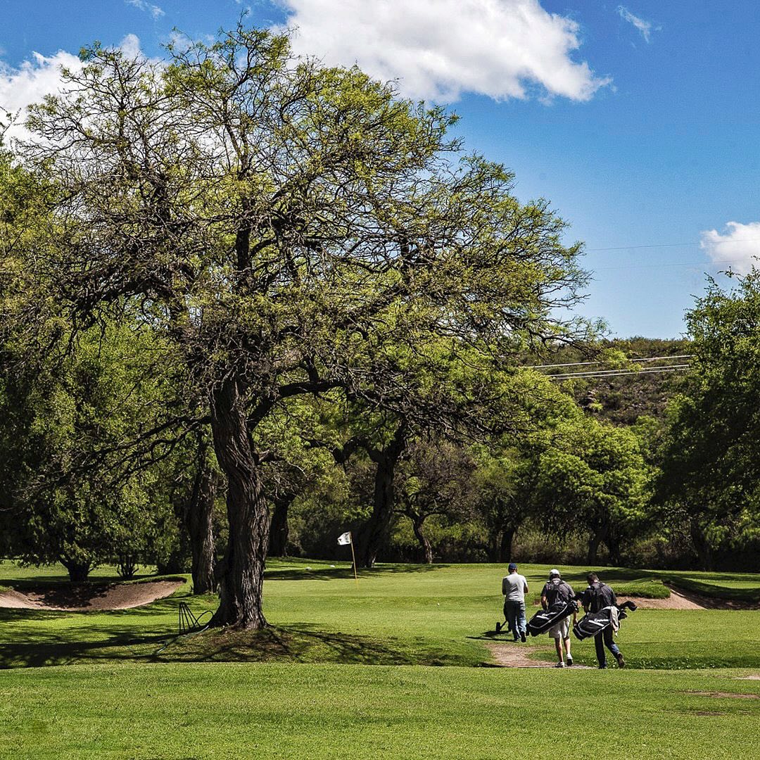 GOLF CLUB YACANTO