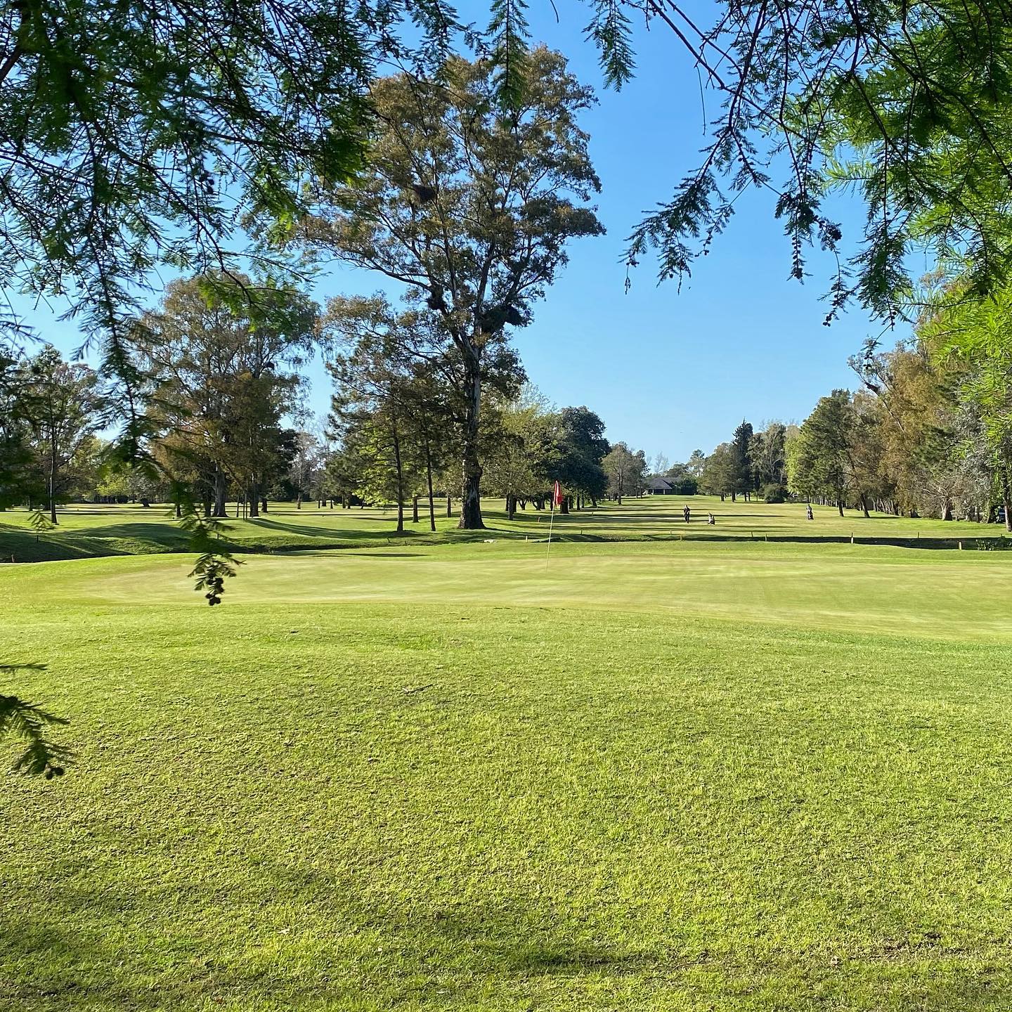MIRAFLORES COUNTRY CLUB