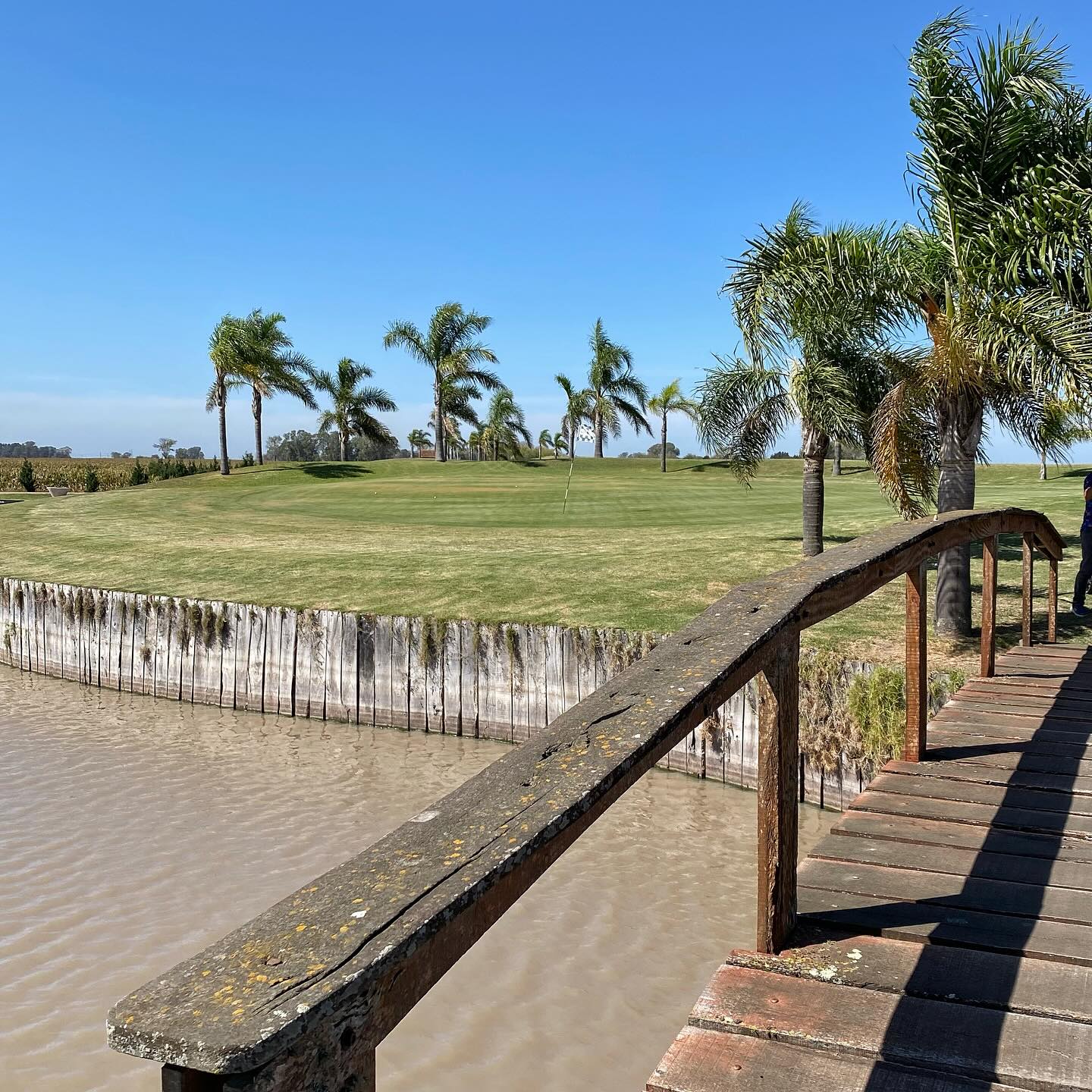 OCARAGUA GOLF CLUB